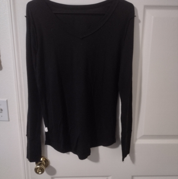 V-neck thermal long sleeve shirts - Picture 5 of 6